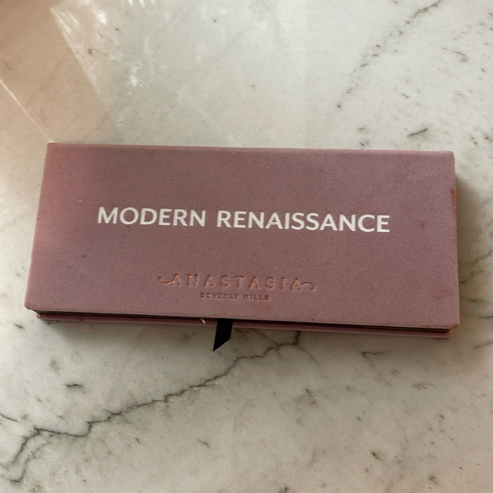 Anastasia Beverly Hills Modern Renaissance Eyeshadow Pallet